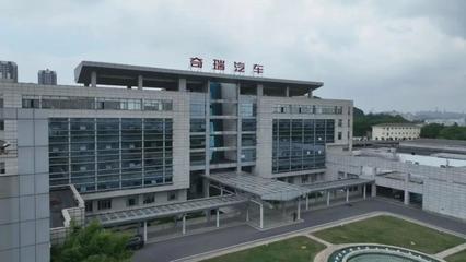 尹同跃 理工男的中国汽车梦与大卓科技